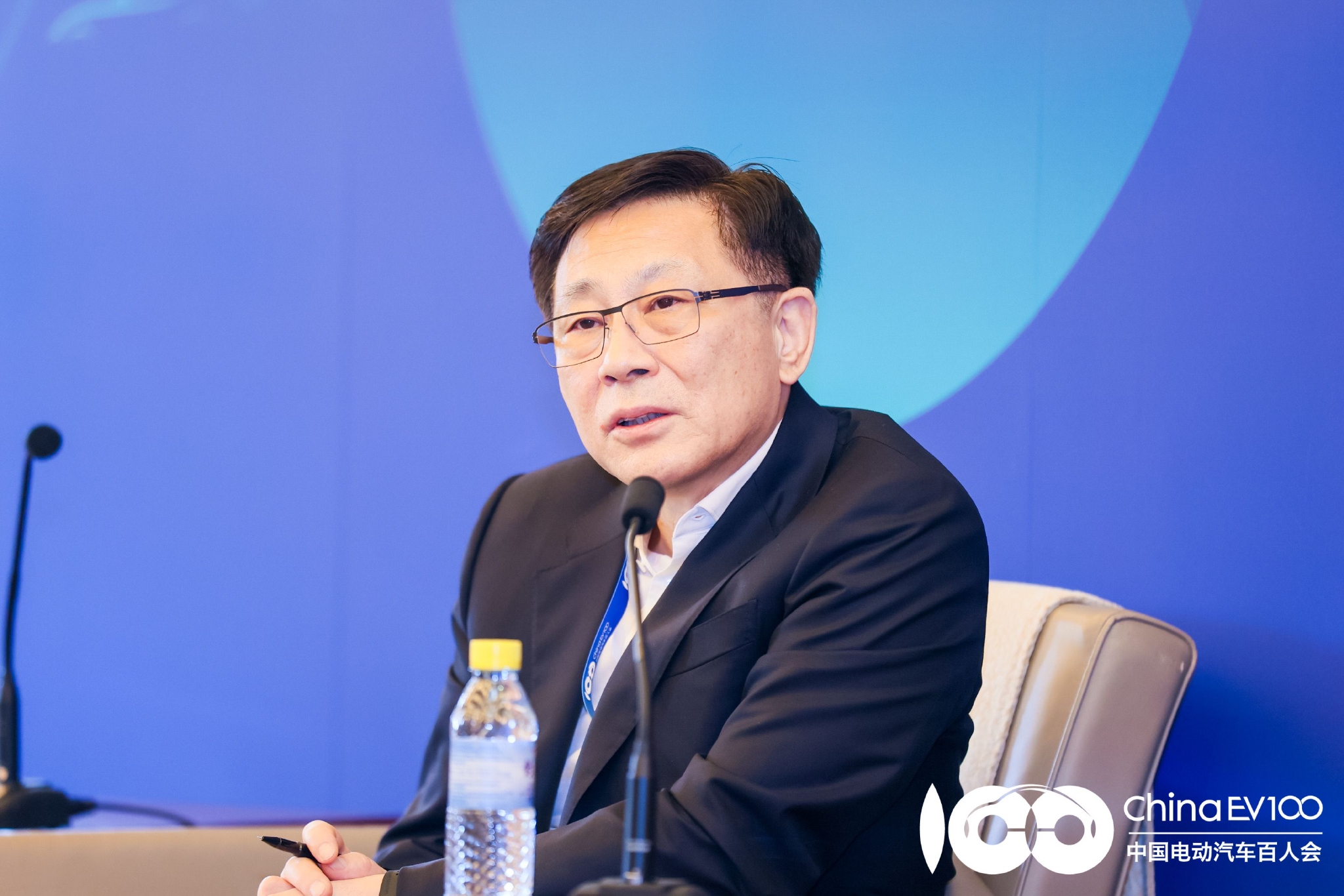 孚能科技王瑀：碳酸锂价格有可能下降到10万元以下