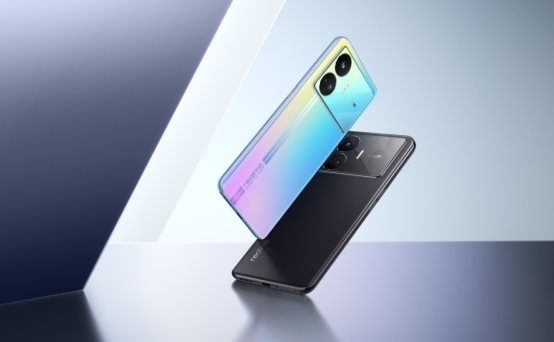 真我GT Neo5 SE预售福利大放送，登录QQ炫舞手游赢取专属福利！
