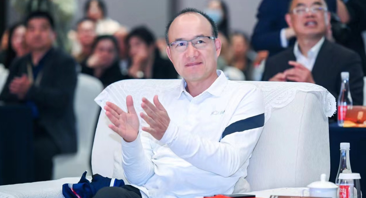 郭广昌现身经销商大会释放何信号？复星国际执行总裁黄震：未来重点发展舍得