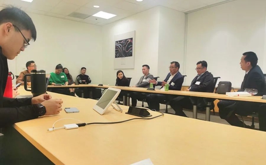 巴菲特股东大会，公募基金奔赴美国→