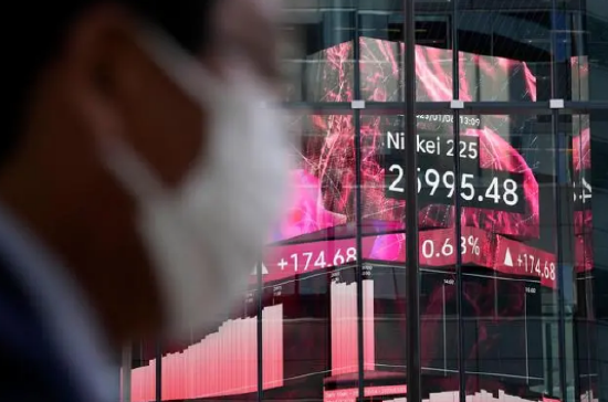 外盘头条：WeWork换帅引发股价暴跌 瑞信AT1债券减记裁定落槌 研究指标显示美国经济风险仍居高不下