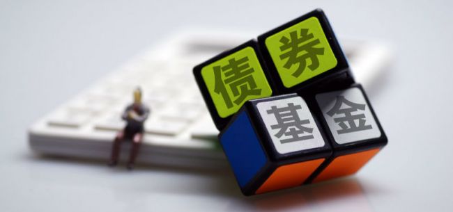 大额赎回频现、净值异常大涨 蜂巢基金旗下债基怎么了？