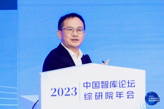 曹钟雄:深圳的老板们大多是从工程师中拓展出来的,科学家不多