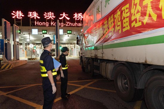 首票鸡蛋通关！经港珠澳大桥供港鲜活食品扩大到全品类