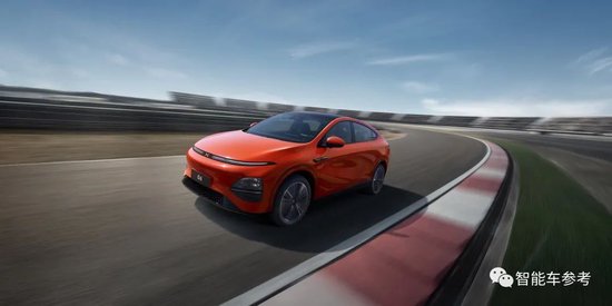小米首款车800V加持，充电10分钟续航300公里