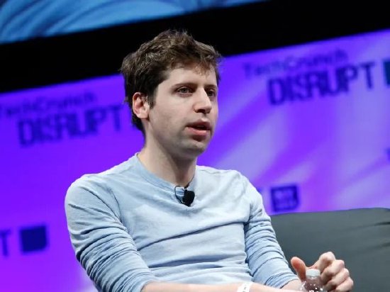 OpenAI首席执行官称AI肯定会导致失业：对人工智能毫无畏惧是疯狂的